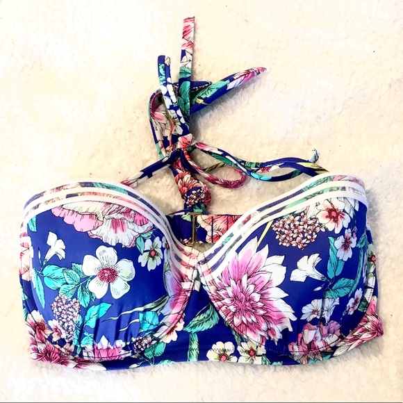 Maillot de bain rouge à volants | Filles 2-14 ans | La Faute à Voltaire